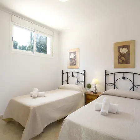 Villa Nadaltenis By Interhome