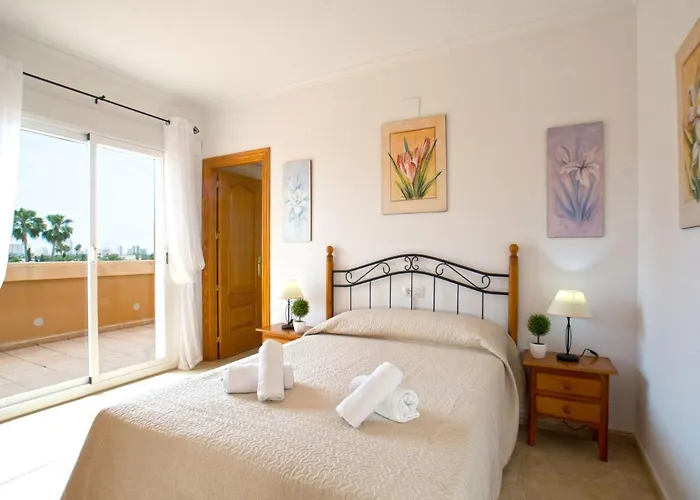 Nadaltenis By Interhome *